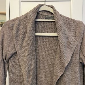 Barefoot dreams grey cardigan, very soft - like new